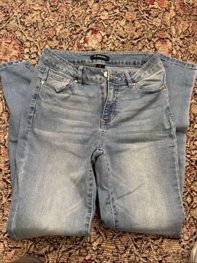 d. jeans Light Wash Skinny High-Rise Jeans